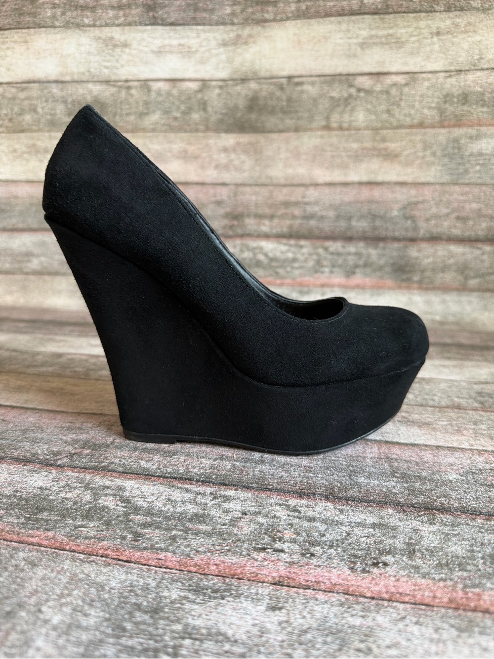 Steve Madden Black Suede Platform Wedge Pumps - Picture 6 of 10